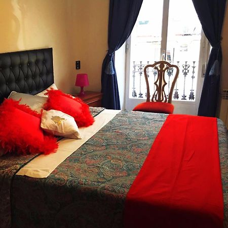 Callao - Apartaments The Palmer House Madrid Bagian luar foto